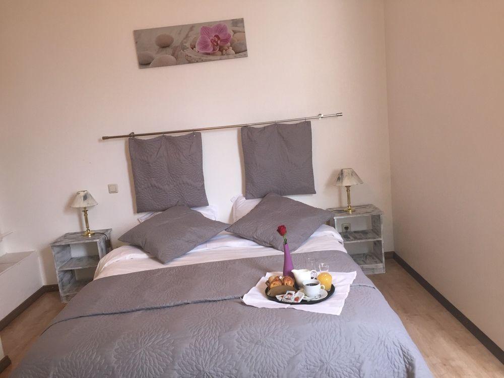 Hotel-Restaurant Windsor موندورف ليس باينس المظهر الخارجي الصورة
