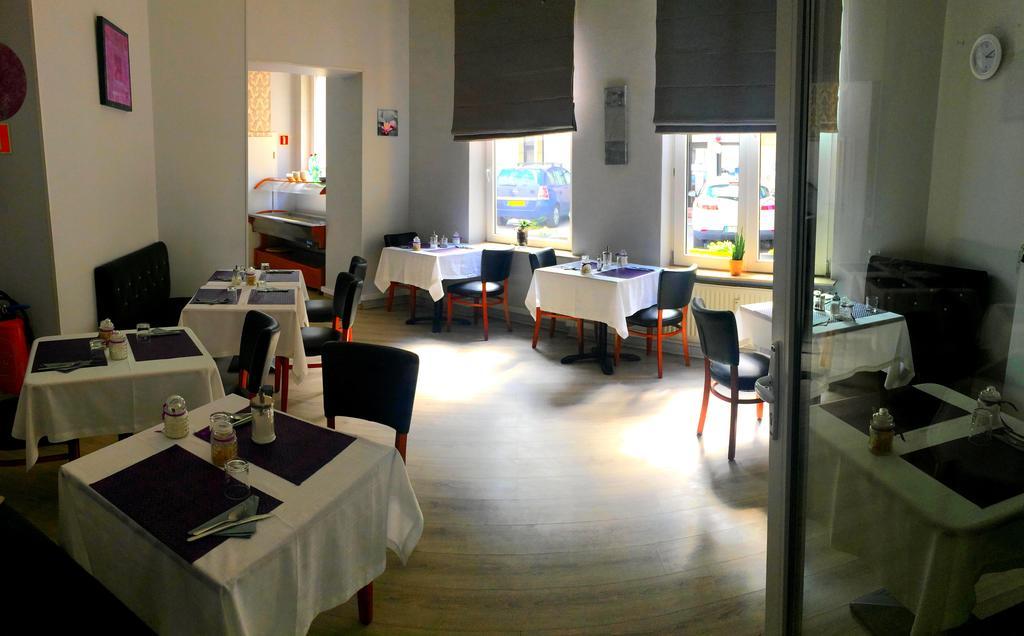 Hotel-Restaurant Windsor موندورف ليس باينس المظهر الخارجي الصورة